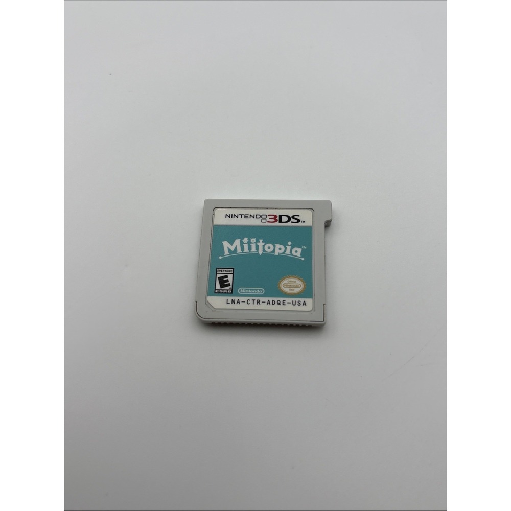 Miitopia Nintendo 3DS 2017 Video Game Cartridge CTR-ADQE-USA Tested